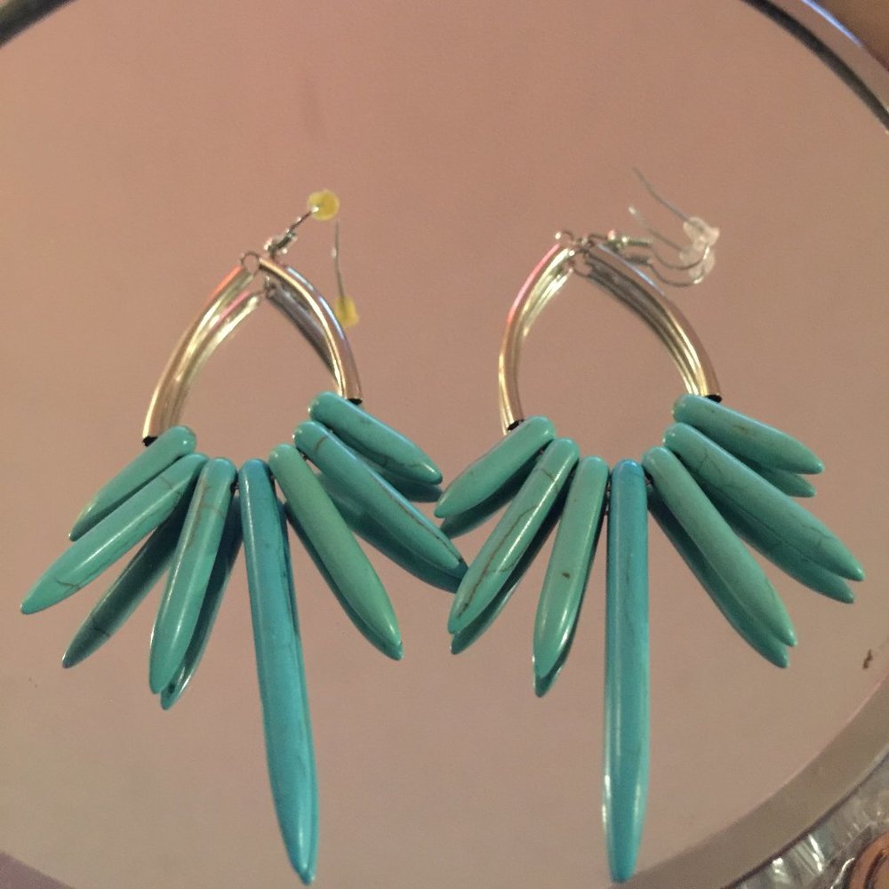 Gorgeous Earrings - Stocking Stuffer - Never Worn
